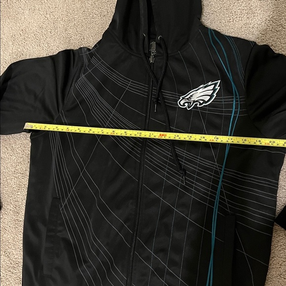 Philadelphia Eagles jacket light weight! Size small - Picture 6 of 6